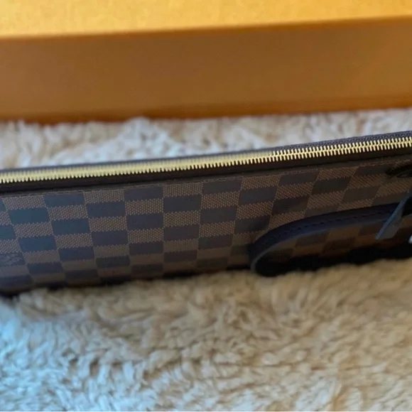 Authentic NEW Louis Vuitton Neverfull GM damier ebene wristlet pouch - Picture 10 of 10